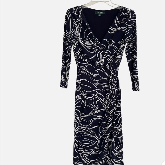 Lauren Ralph Lauren Women's Size 10 Black & White Jersey Sheath Dress Faux Wrap - Picture 9 of 15